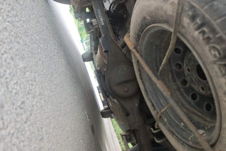 Used Wuling Hongguang V 2021 1.5L Jingqu Edition Enclosed-Window Vehicle LAR Chassis Rear