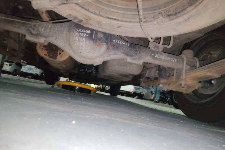 Used Wuling Hongguang V 2021 1.5L Jingqu Version LAR Chassis Rear