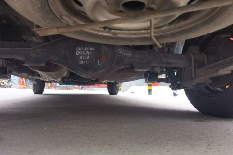 Used Wuling Hongguang V 2021 1.5L Jingqu Version LAR Chassis Rear
