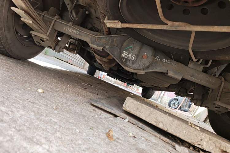 Used Wuling Hongguang V 2021 1.5L Jingqu Edition Enclosed-Window Vehicle LAR Chassis Rear