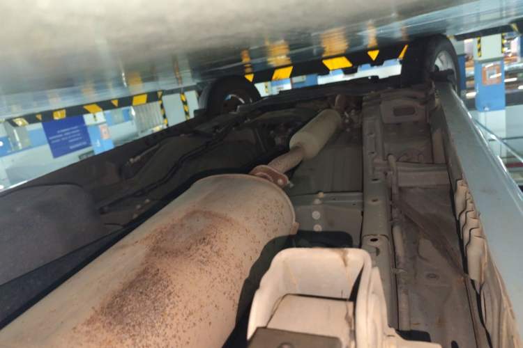 Used Wuling Hongguang V 2021 1.5L Jingqu Version LAR Chassis Rear Left