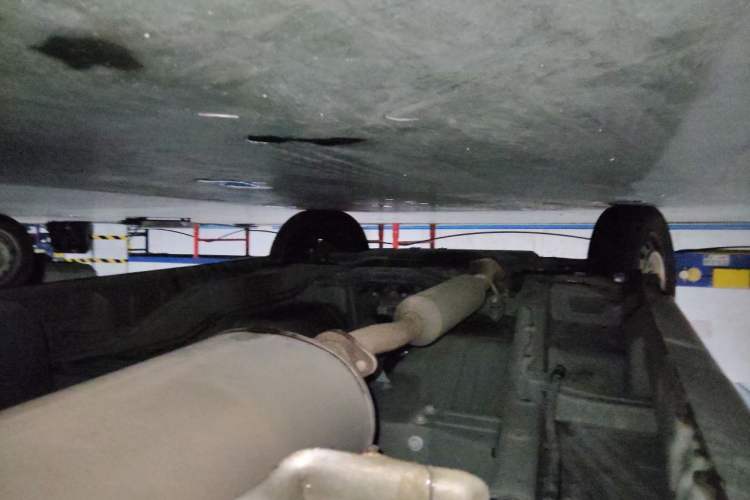 Used Wuling Hongguang V 2021 1.5L Jingqu Version LAR Chassis Rear Left