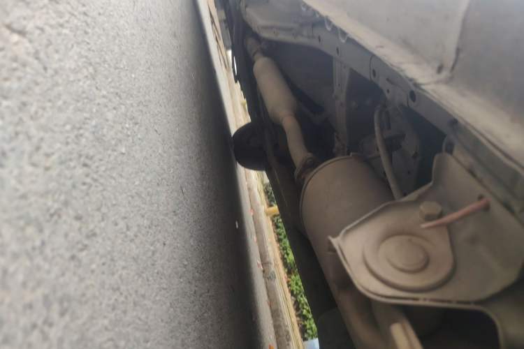 Used Wuling Hongguang V 2021 1.5L Jingqu Version LAR Chassis Rear Left