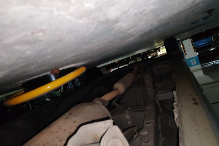Used Wuling Hongguang V 2021 1.5L Jingqu Version LAR Chassis Rear Left
