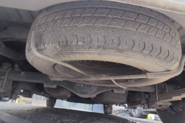 Used Wuling Hongguang V 2021 1.5L Jingqu Version LAR Chassis Rear