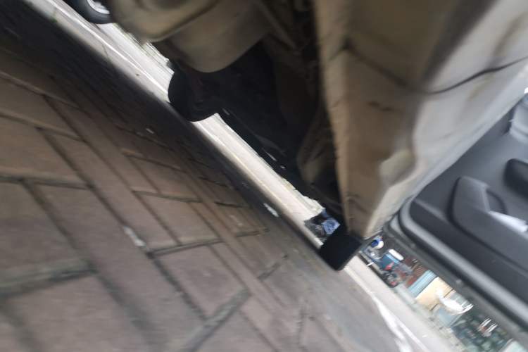 Used Wuling Hongguang V 2021 1.5L Jingqu Version LAR Chassis Rear Right