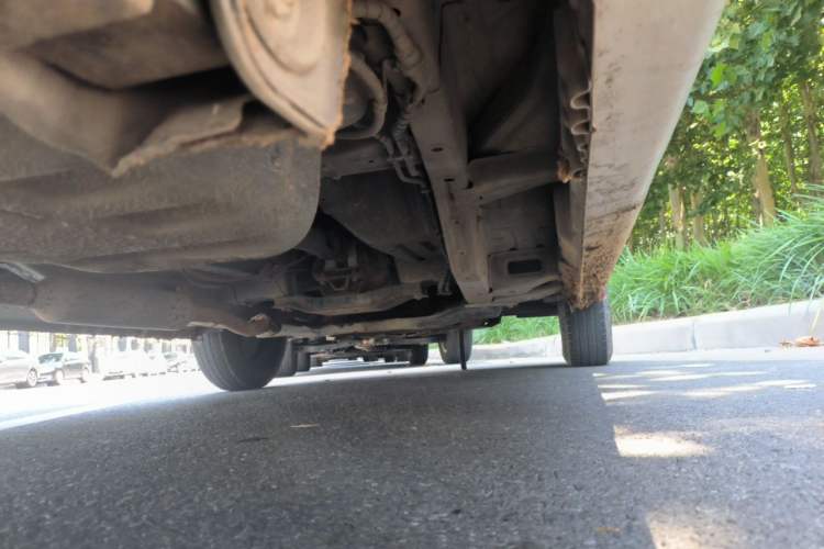 Used Wuling Hongguang V 2021 1.5L Jingqu Version LAR Chassis Rear Right