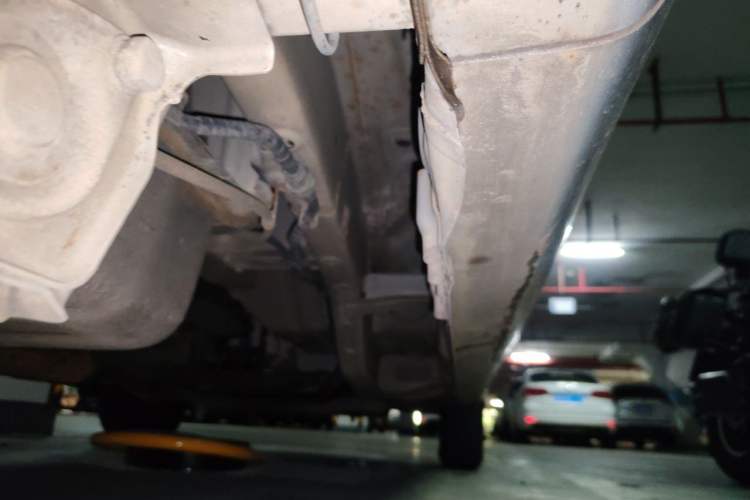 Used Wuling Hongguang V 2021 1.5L Jingqu Version LAR Chassis Rear Right