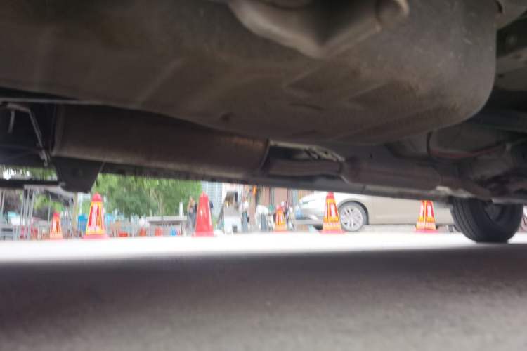 Used Wuling Hongguang V 2021 1.5L Jingqu Version LAR Chassis Rear Right