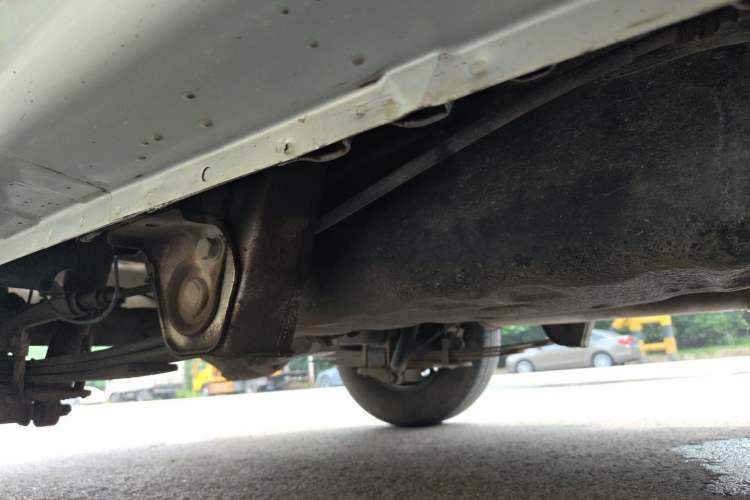 Used Wuling Hongguang V 2021 1.5L Jingqu Version LAR Chassis Rear Right