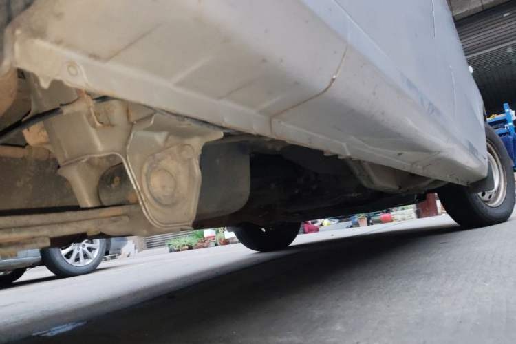 Used Wuling Hongguang V 2021 1.5L Jingqu Version LAR Chassis Rear Right