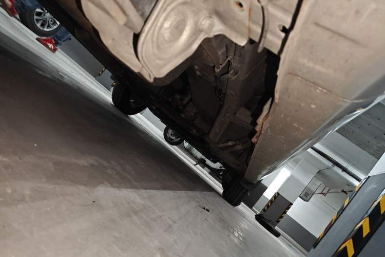 Used Wuling Hongguang V 2021 1.5L Enjoyment Edition LAR Chassis Rear Right