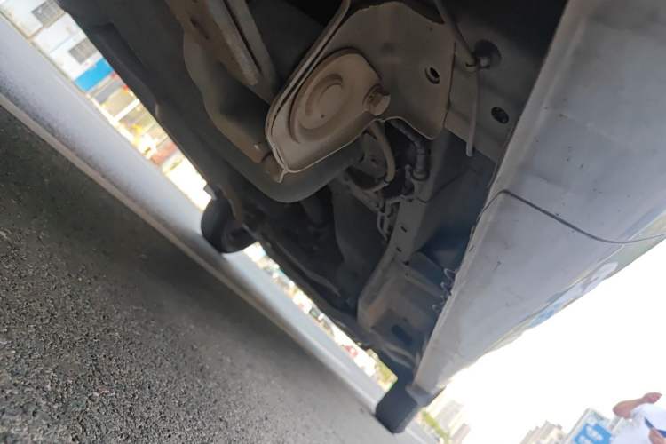 Used Wuling Hongguang V 2021 1.5L Jingqu Version LAR Chassis Rear Right