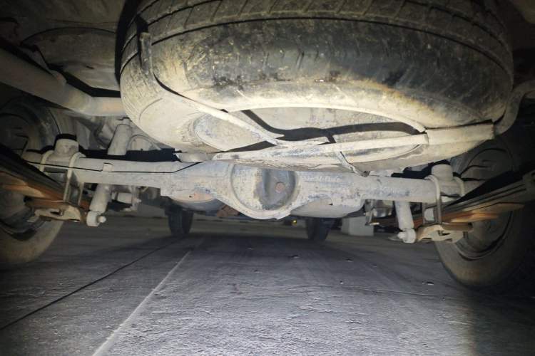 Used Wuling Hongguang V 2021 1.5L Jingqu Edition Enclosed-Window Vehicle LAR Chassis Rear