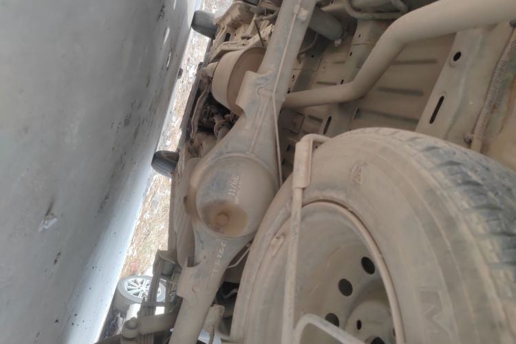 Used Wuling Hongguang V 2021 1.5L Jingqu Edition Enclosed-Window Vehicle LAR Chassis Rear