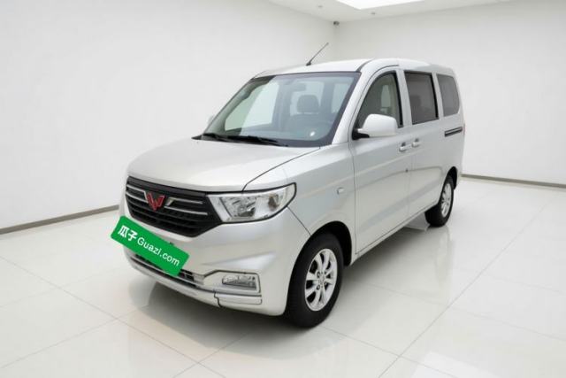 Used Wuling Hongguang V 2021 1.5L Enjoyment Edition LAR