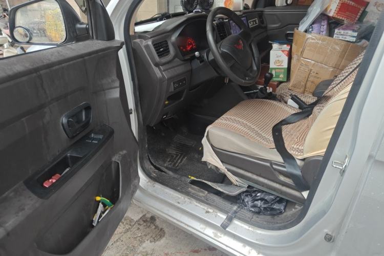 Used Wuling Hongguang V 2021 1.5L Jingqu Version LAR Driver Seat