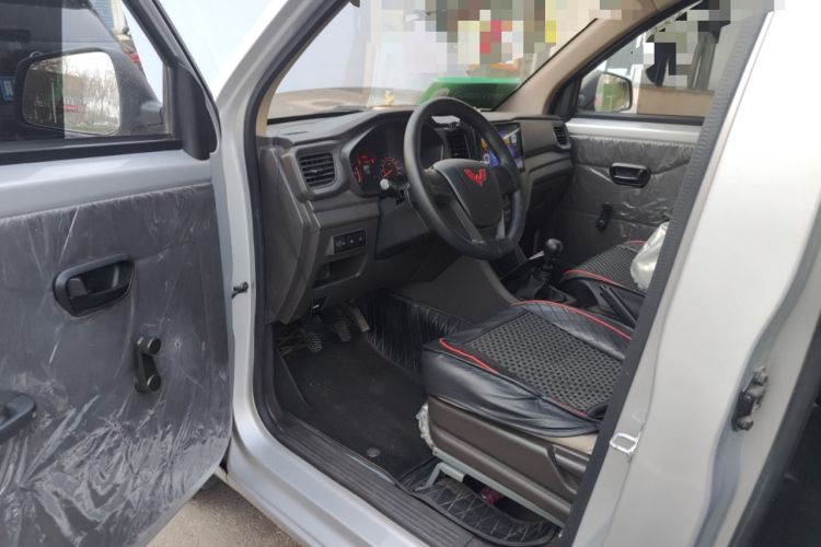 Used Wuling Hongguang V 2021 1.5L Jingqu Version LAR Driver Seat