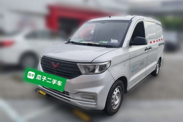 Used Wuling Hongguang V 2021 1.5L Jingqu Edition Enclosed-Window Vehicle LAR