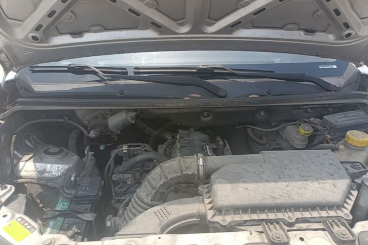 Used Wuling Hongguang V 2021 1.5L Jingqu Version LAR Engine Bay