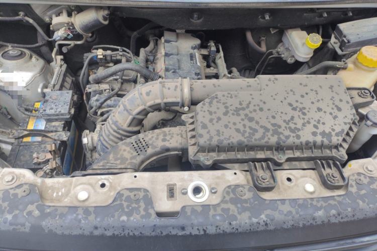 Used Wuling Hongguang V 2021 1.5L Jingqu Version LAR Engine Bay