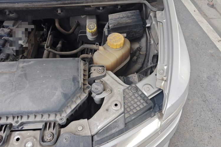 Used Wuling Hongguang V 2021 1.5L Enjoyment Edition LAR Engine Bay Left