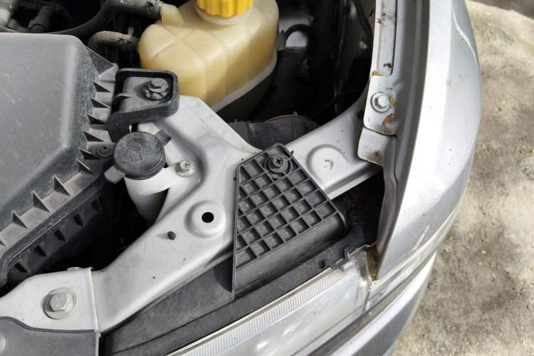 Used Wuling Hongguang V 2021 1.5L Enjoyment Edition LAR Engine Bay Left