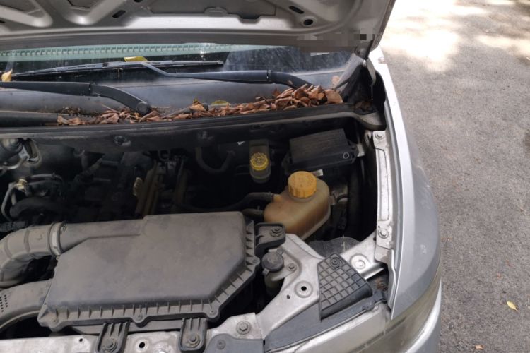Used Wuling Hongguang V 2021 1.5L Jingqu Edition Enclosed-Window Vehicle LAR Engine Bay Left