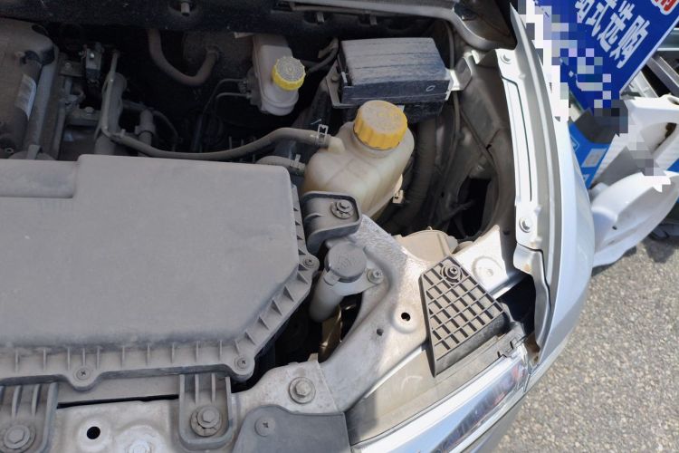 Used Wuling Hongguang V 2021 1.5L Enjoyment Edition LAR Engine Bay Left