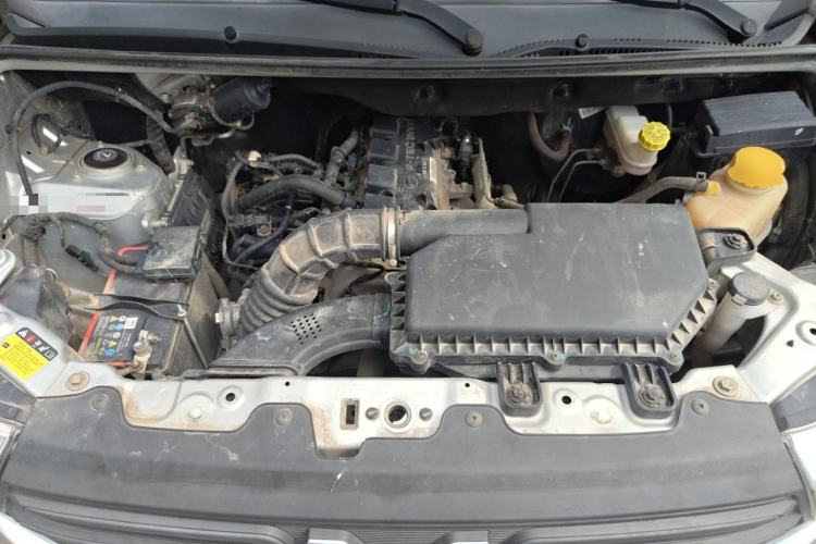 Used Wuling Hongguang V 2021 1.5L Jingqu Version LAR Engine Bay