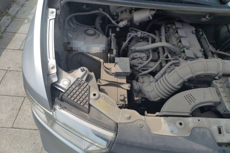 Used Wuling Hongguang V 2021 1.5L Enjoyment Edition LAR Engine Bay Right