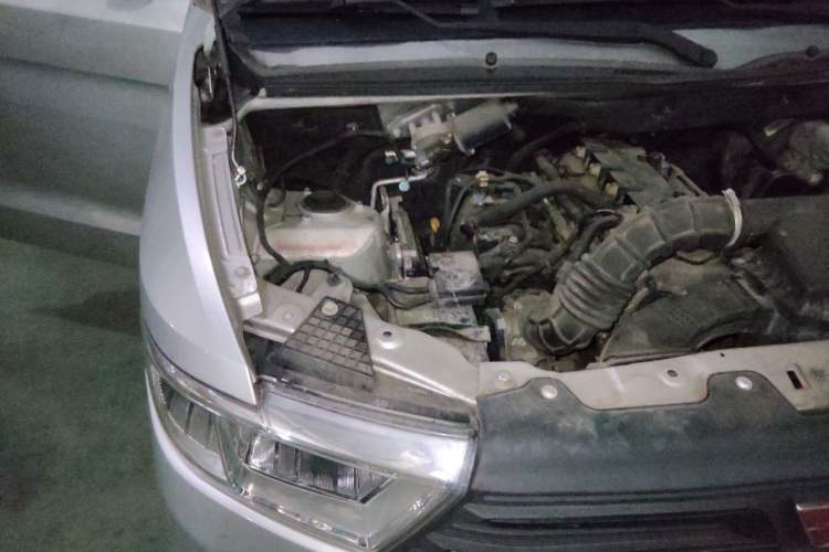Used Wuling Hongguang V 2021 1.5L Jingqu Version LAR Engine Bay Right