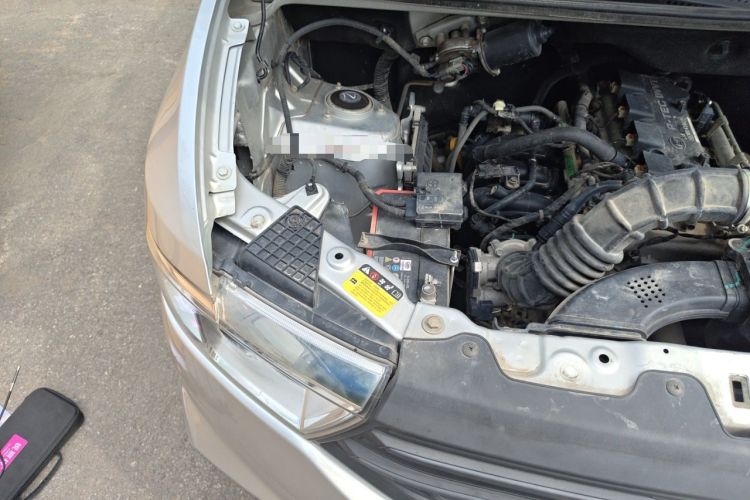 Used Wuling Hongguang V 2021 1.5L Jingqu Version LAR Engine Bay Right