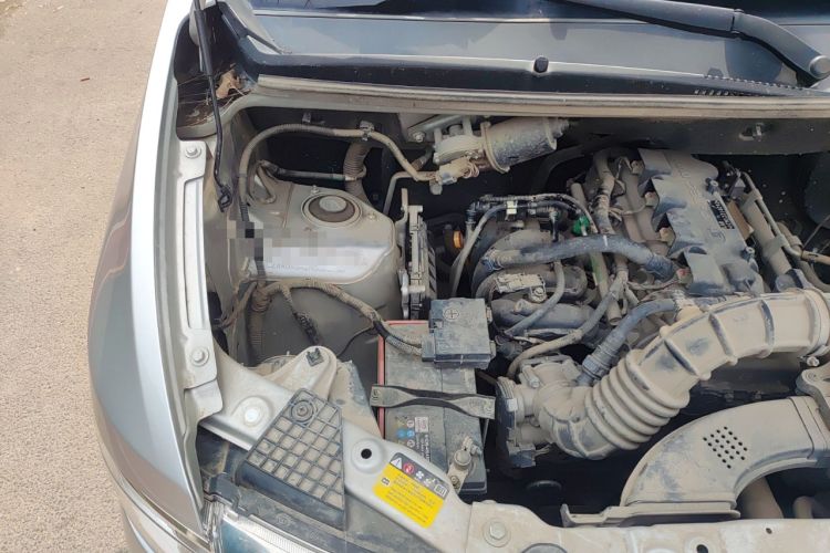 Used Wuling Hongguang V 2021 1.5L Jingqu Version LAR Engine Bay Right