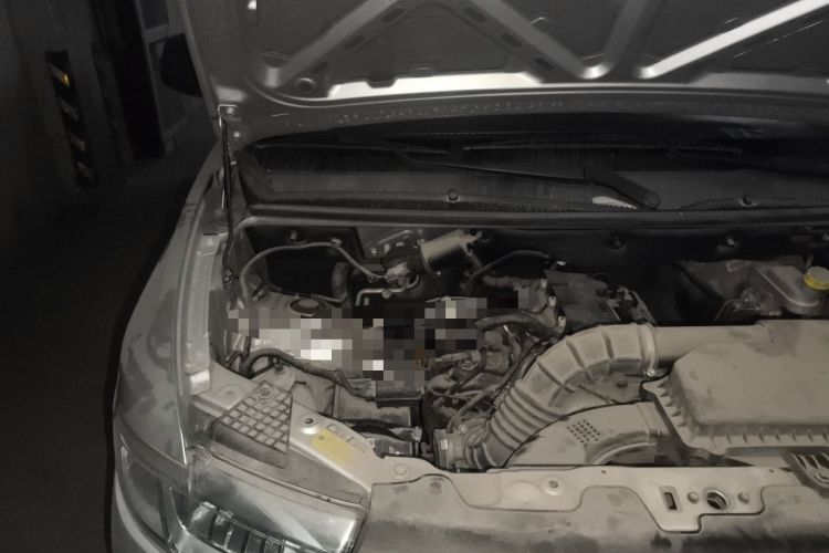 Used Wuling Hongguang V 2021 1.5L Refreshed Enjoyment Edition LAR Engine Bay Right