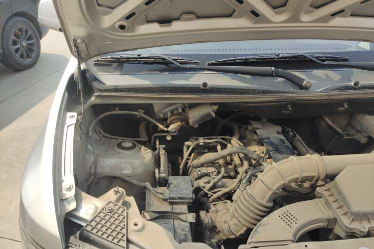 Used Wuling Hongguang V 2021 1.5L Enjoyment Edition LAR Engine Bay Right