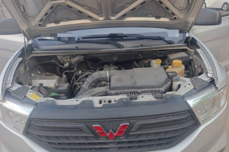 Used Wuling Hongguang V 2021 1.5L Jingqu Version LAR Engine Bay