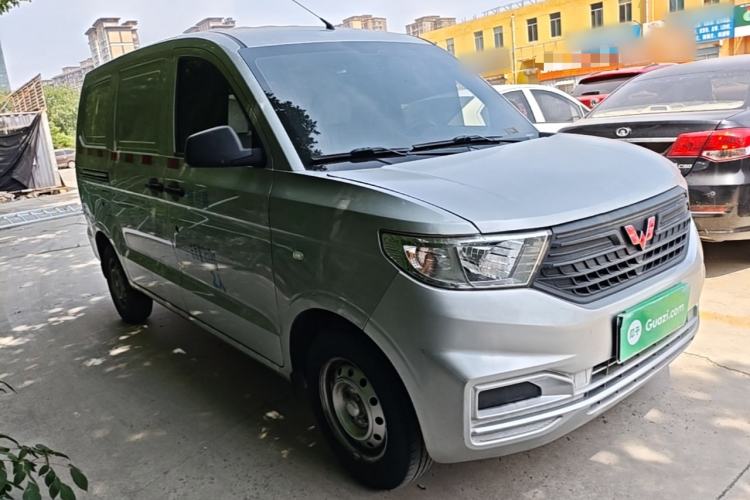 Used Wuling Hongguang V 2021 1.5L Jingqu Edition Enclosed-Window Vehicle LAR Exterior 1