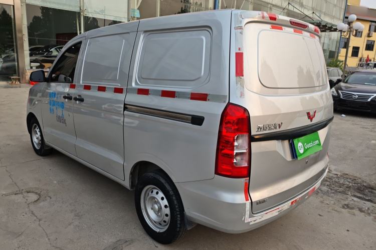 Used Wuling Hongguang V 2021 1.5L Jingqu Edition Enclosed-Window Vehicle LAR Exterior 2