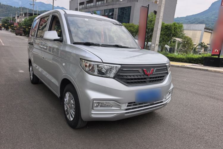 Used Wuling Hongguang V 2021 1.5L Refreshed Enjoyment Edition LAR Exterior 2