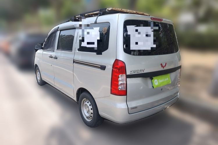 Used Wuling Hongguang V 2021 1.5L Jingqu Version LAR Exterior 3