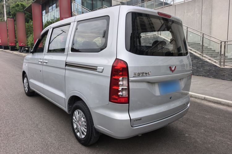 Used Wuling Hongguang V 2021 1.5L Refreshed Enjoyment Edition LAR Exterior 5