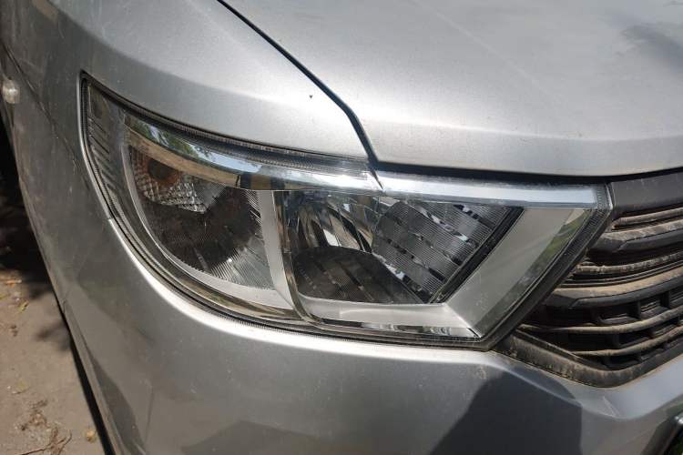 Used Wuling Hongguang V 2021 1.5L Jingqu Version LAR Exterior 6
