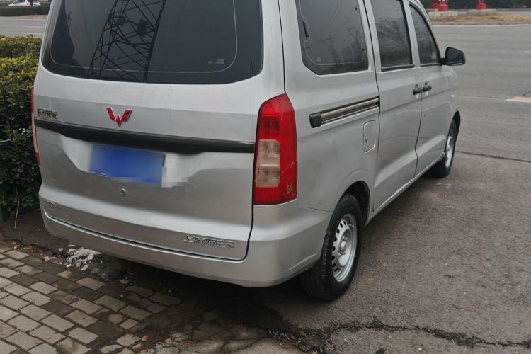 Used Wuling Hongguang V 2021 1.5L Jingqu Version LAR Exterior 6