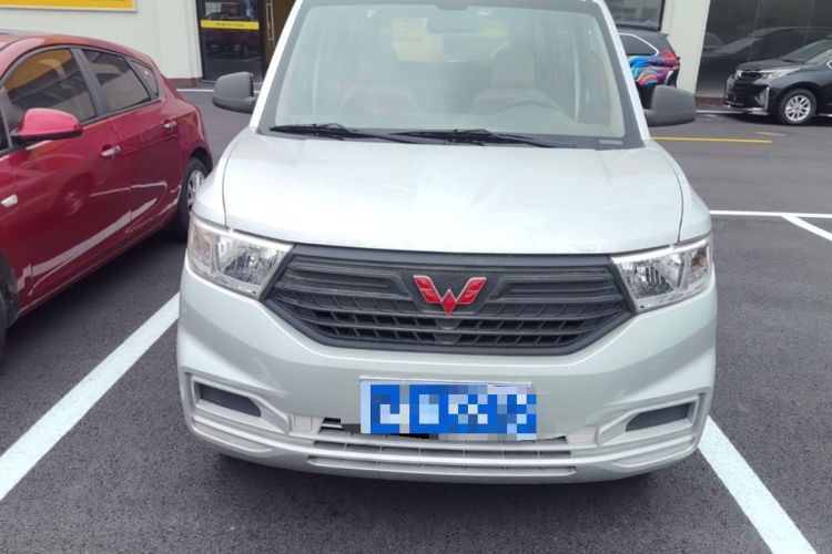 Used Wuling Hongguang V 2021 1.5L Jingqu Version LAR Front