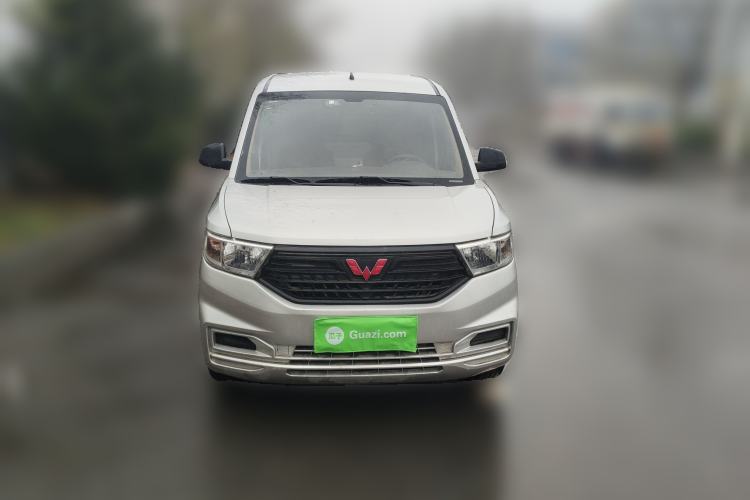 Used Wuling Hongguang V 2021 1.5L Jingqu Edition Enclosed-Window Vehicle LAR Front