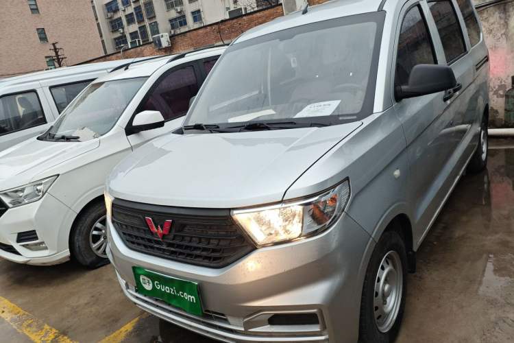 Used Wuling Hongguang V 2021 1.5L Jingqu Version LAR Front