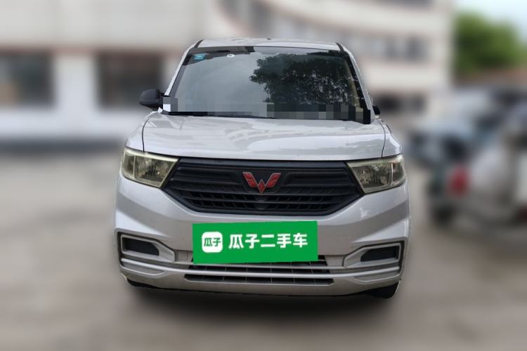 Used Wuling Hongguang V 2021 1.5L Jingqu Edition Enclosed-Window Vehicle LAR Front