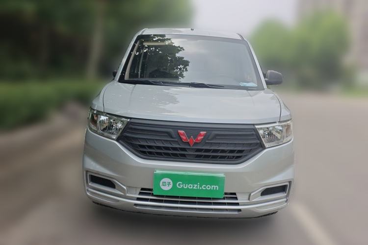 Used Wuling Hongguang V 2021 1.5L Jingqu Edition Enclosed-Window Vehicle LAR Front