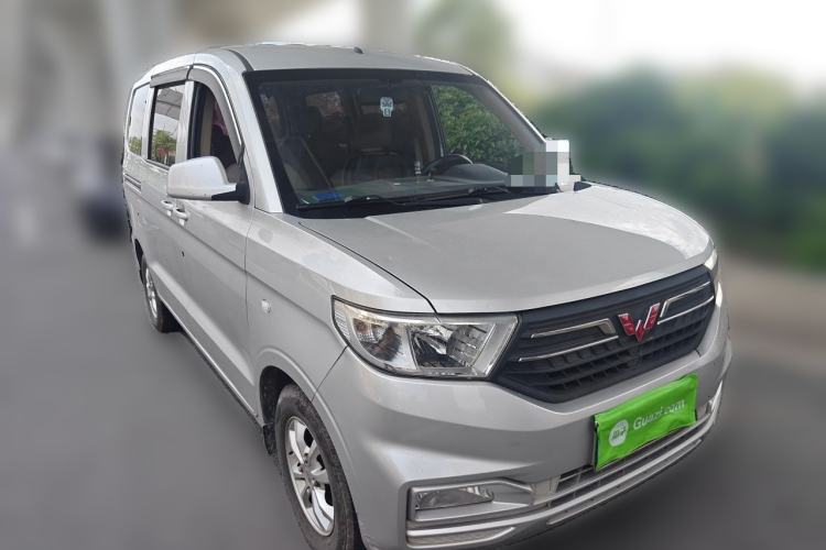 Used Wuling Hongguang V 2021 1.5L Enjoyment Edition LAR Front Right 45 Deg